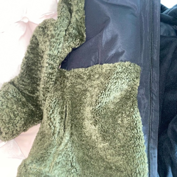 Jacket - Picture 4 of 5